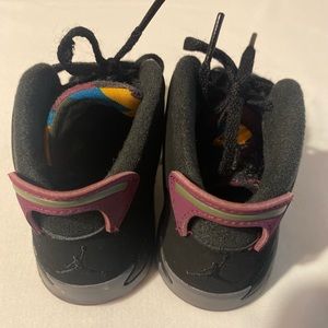 Nike Air Jordan size 8 black grey & purple